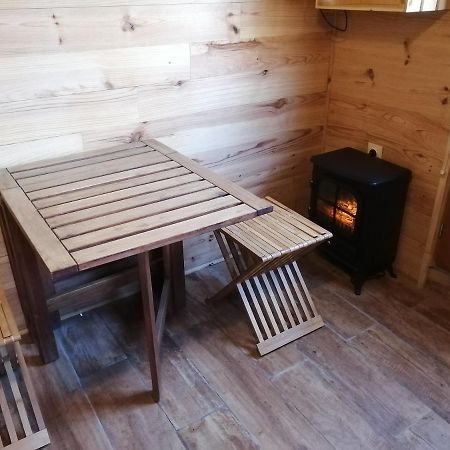 Patrice Et Chrstel Cabane En Bois Chatuzange-le-Goubet エクステリア 写真