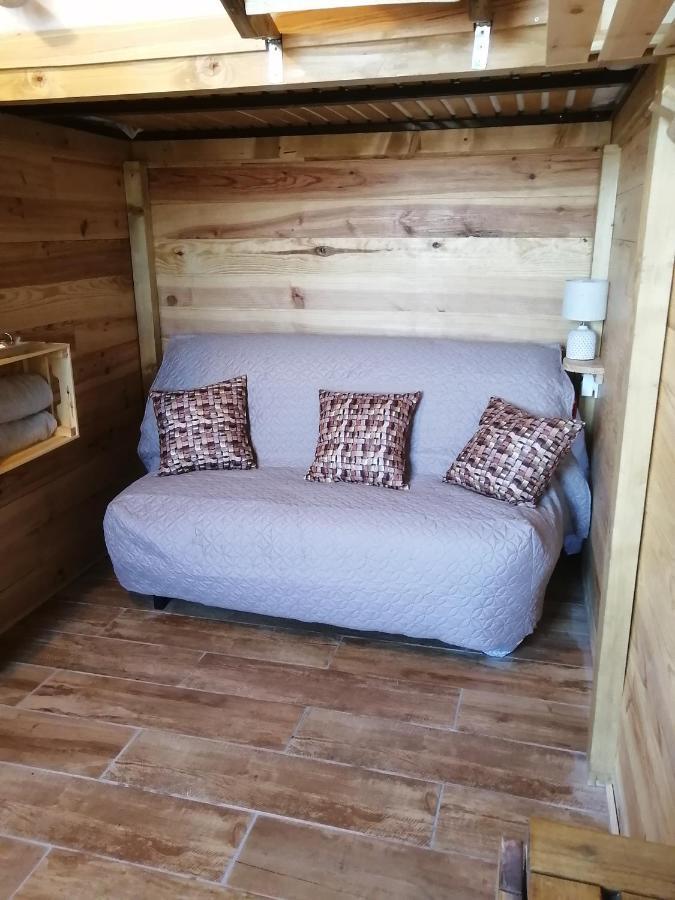 Patrice Et Chrstel Cabane En Bois Chatuzange-le-Goubet エクステリア 写真